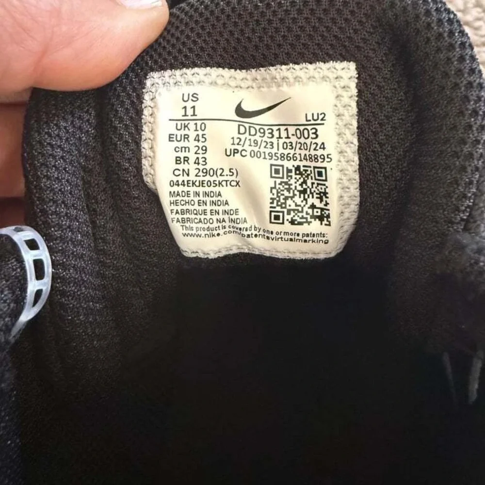 Nike Renew Elevate 3 Basketball Shoes Mens 11 Black Training Gym Sportswear